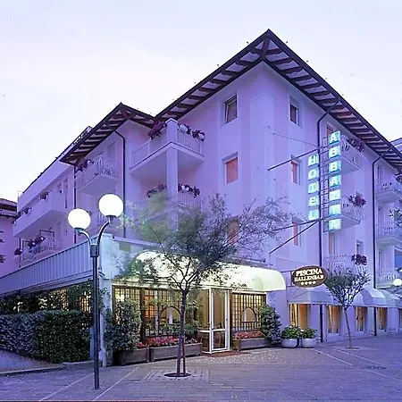 Abbazia 4* גראדו